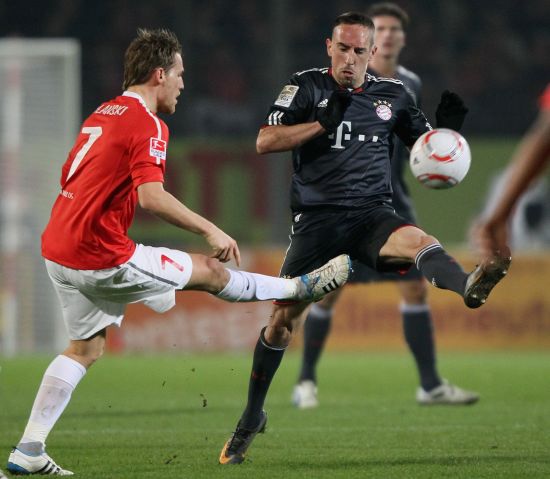 展现了远超 展现了远超